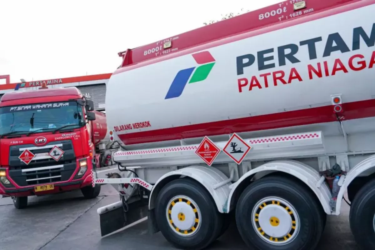 Pertamina Percepat Penyaluran BBM di Surabaya-Gresik untuk Atasi Antrean