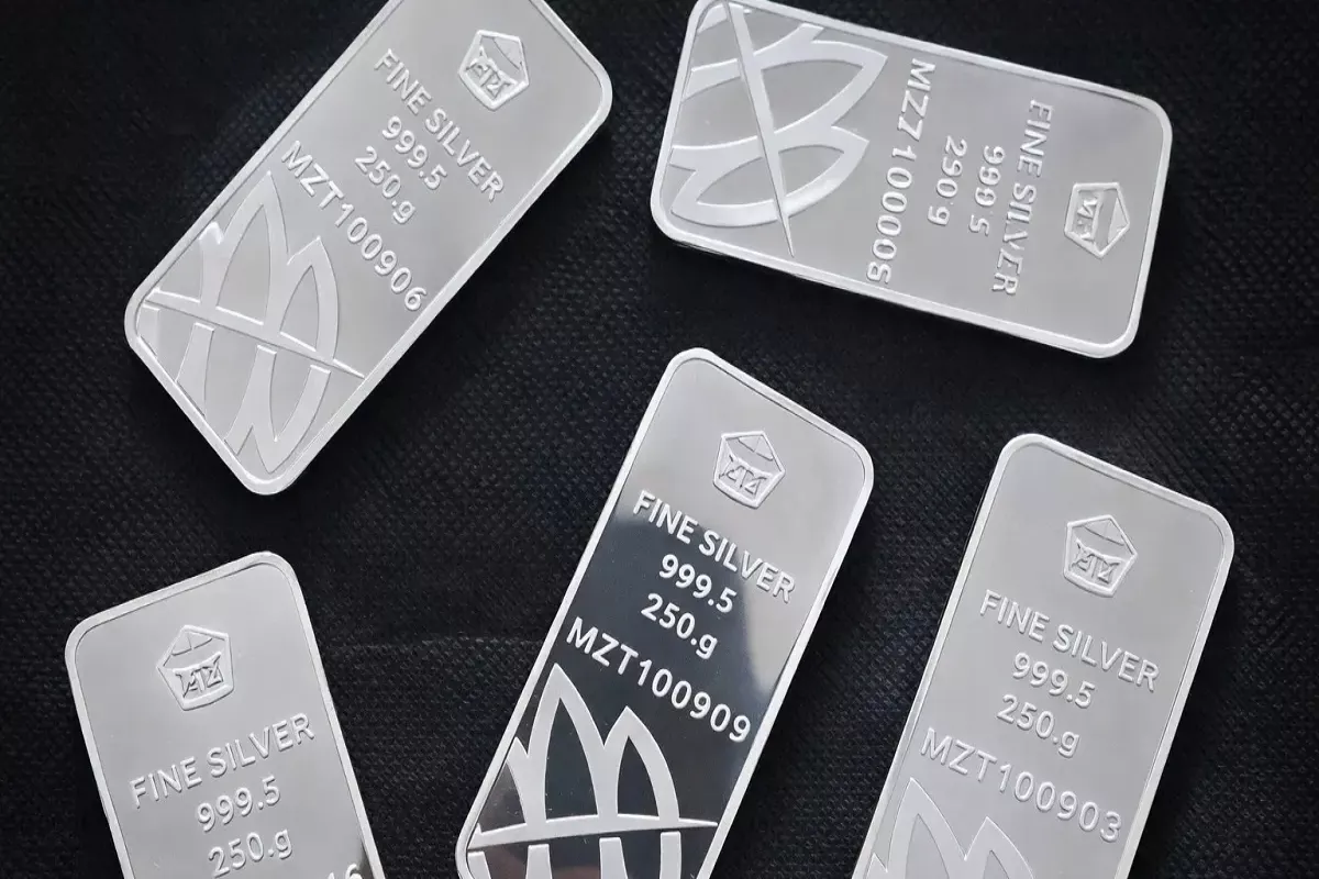 Rincian Harga Perak Antam Hari Ini 11 September 2026 Alami Penurunan