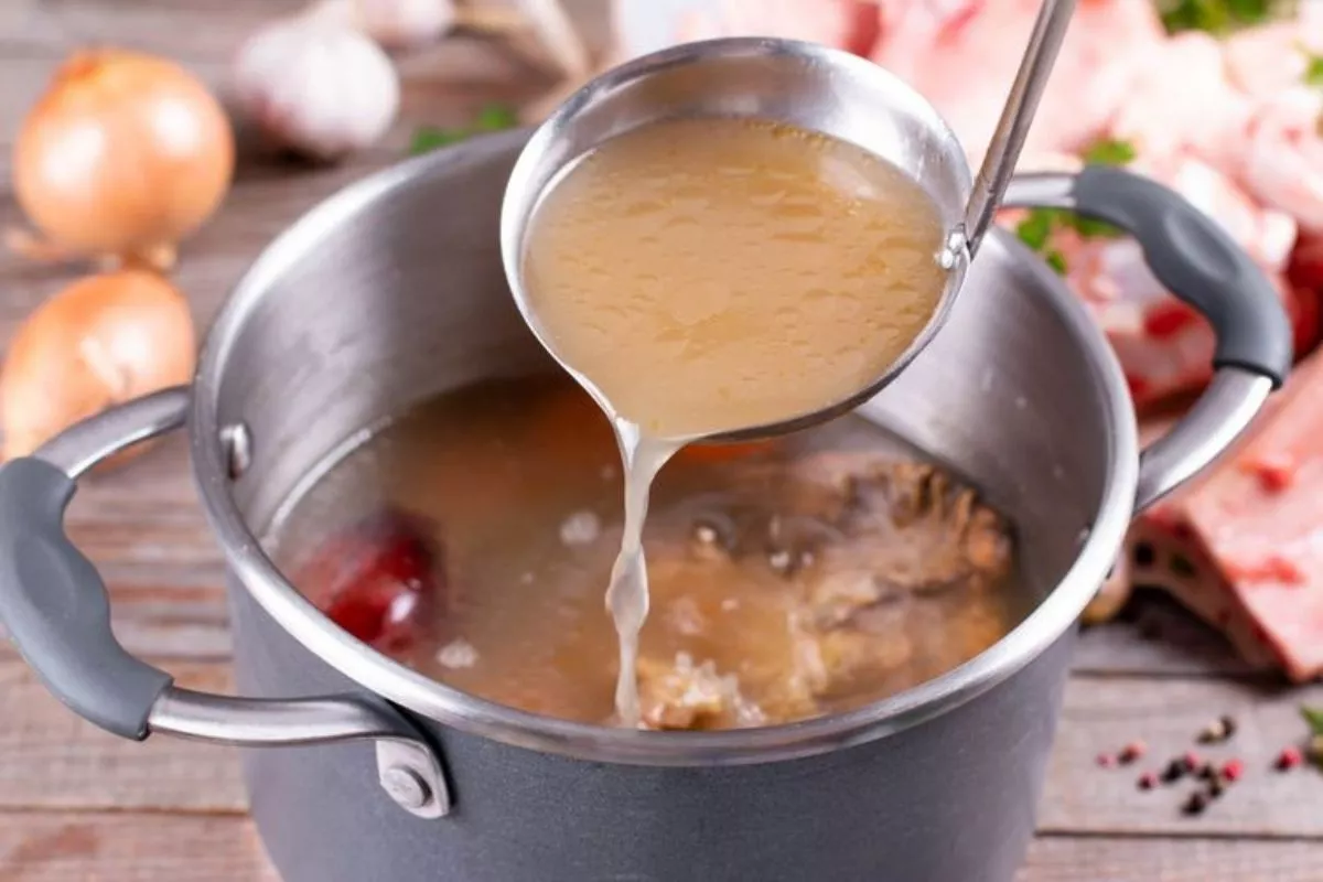 Mengenal 5 Minuman yang Bantu Menua dengan Sehat