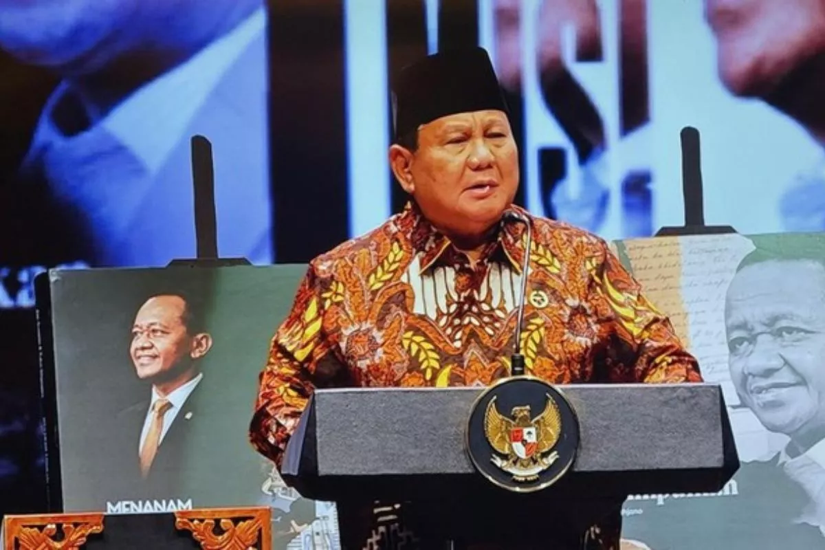 Prabowo: Bahlil Bukti Kecerdasan Datang dari Tempaan Kesulitan