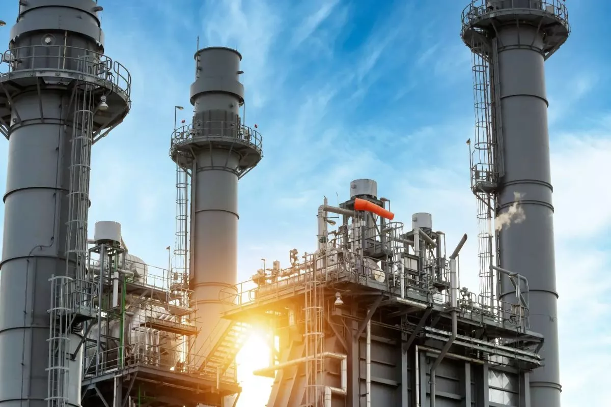 Strategi Emiten Petrokimia Manfaatkan Harga Minyak dan Insentif LPG