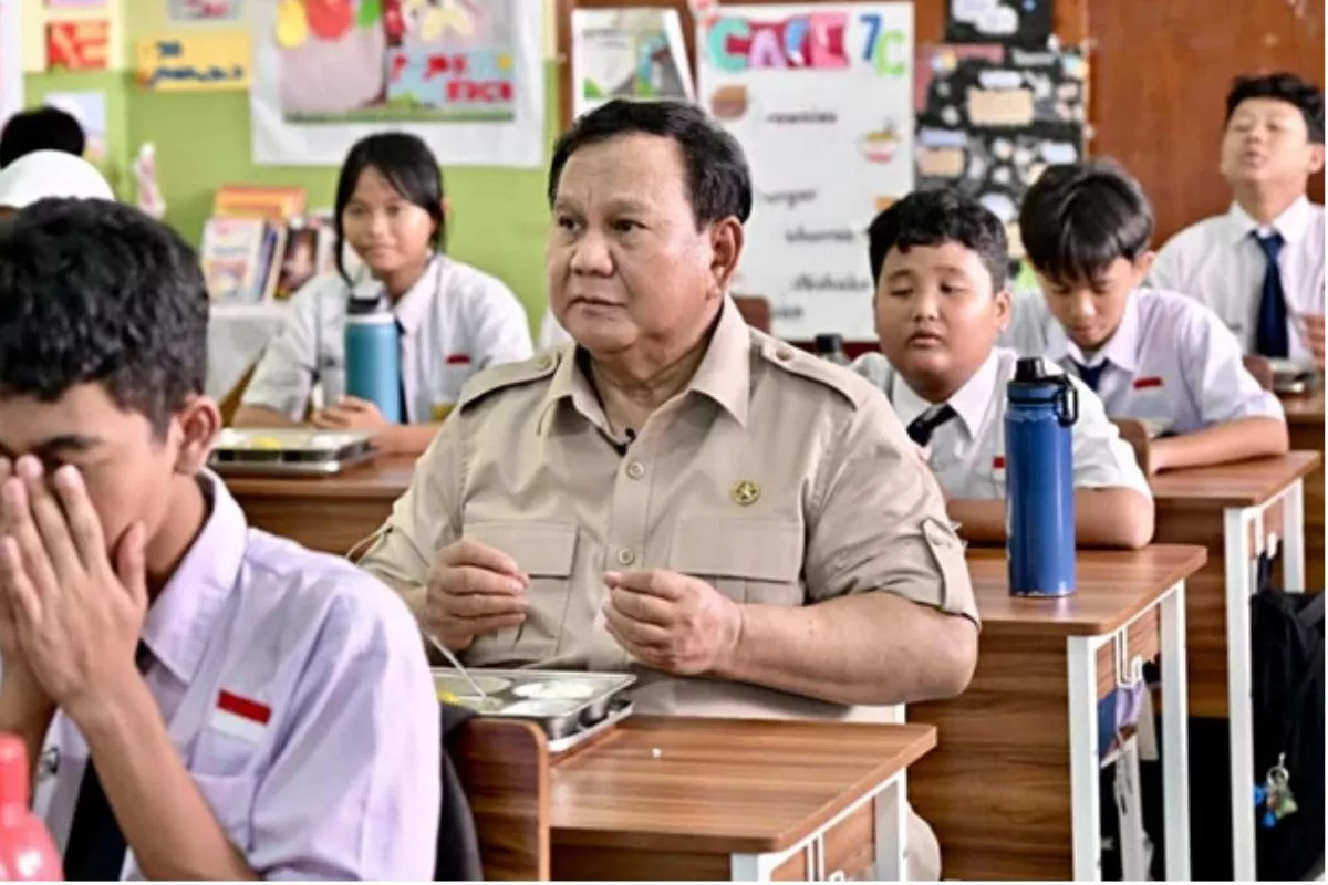 Presiden Prabowo Sebut Dapur MBG Buatan Polri Sebagai yang Terbaik