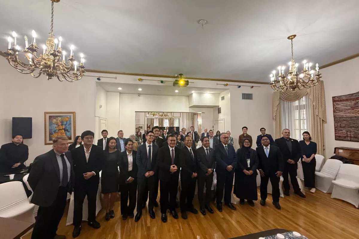 Forum New York: Menhut Tegaskan RI Siap Ambil Investasi Karbon