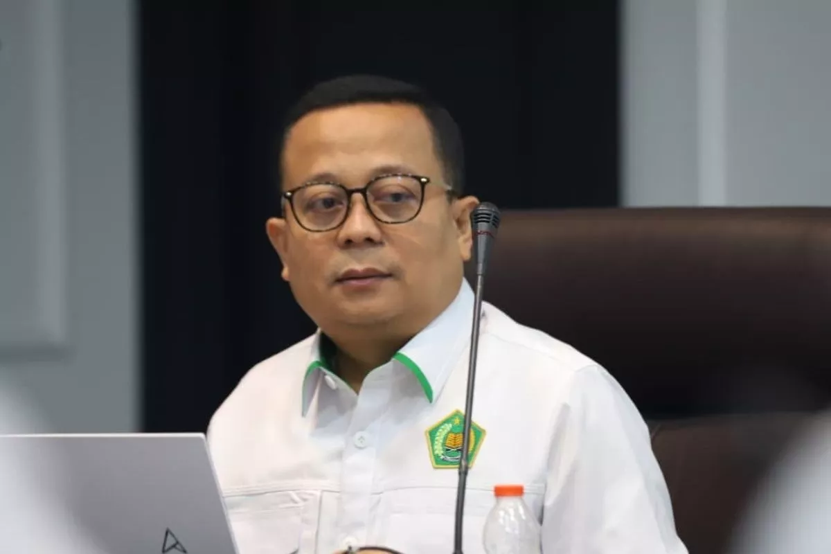 Wamendikdasmen targetkan pembangunan SNT Banyumas dimulai Oktober  Jumat, 31 Juli 2026 12:52 WIB  waktu baca 2 menit Wamendikdasmen targetkan pembangunan SNT Banyumas dimulai Oktober Wamendikdasmen Fajar Riza Ul Haq (kanan) b