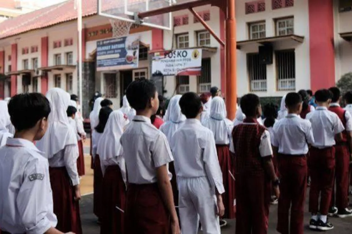 Program Seragam Gratis Kaltim Belum Terealisasi, Siswa SMK Menunggu