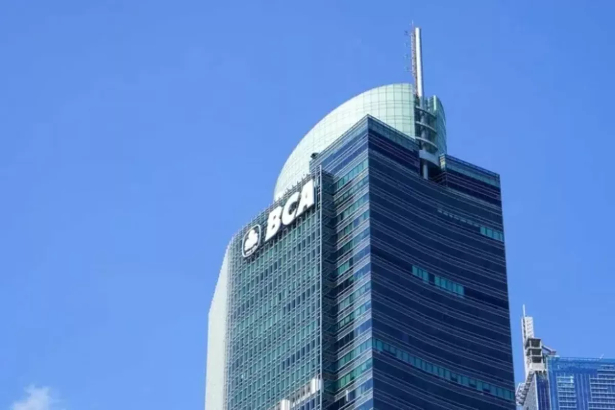 Hari Ini Cum Dividen Interim Pertama Saham BBCA, Simak Jadwalnya