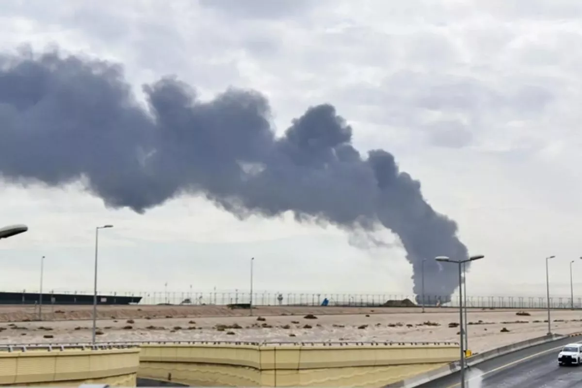 Iran Serang Terminal Bandara Kuwait, Otoritas Tangguhkan Penerbangan
