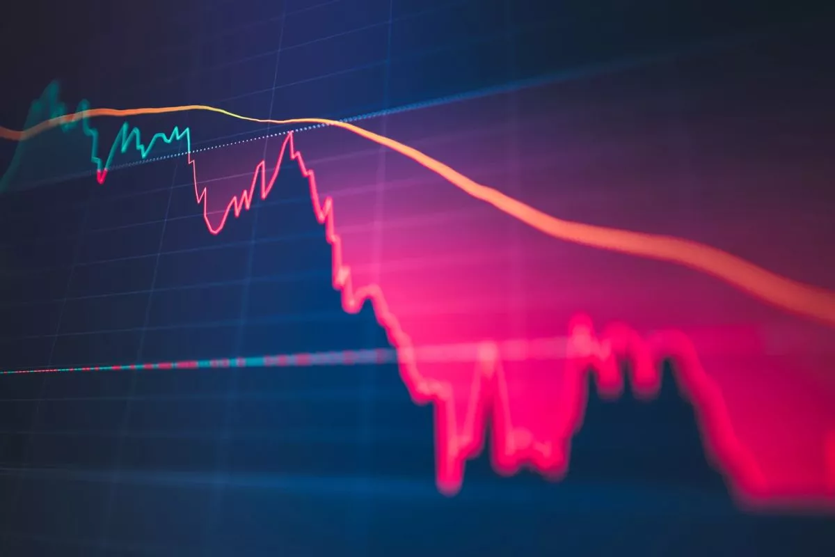 IHSG Terkoreksi 1,11 Persen pada Perdagangan Sesi Siang