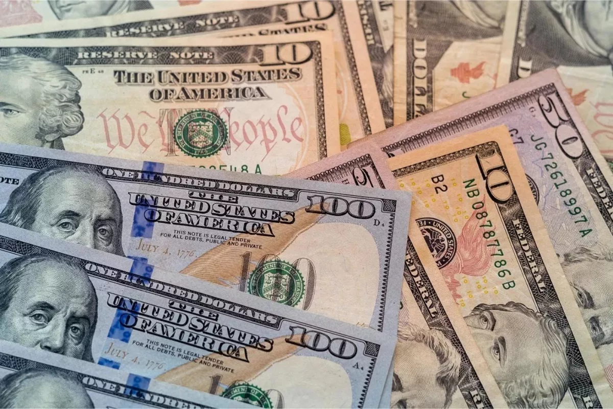 Reksadana USD Kian Diminati sebagai Lindung Nilai saat Rupiah Melemah