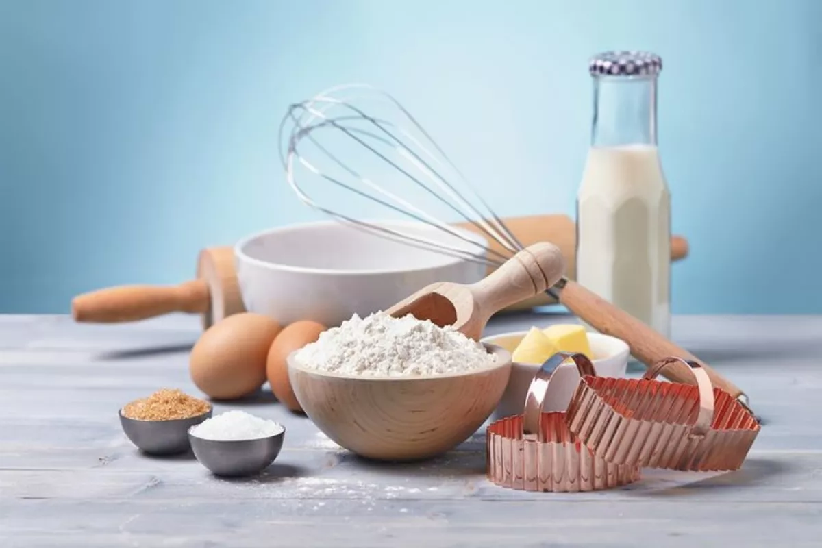 Cara Menyimpan Bahan Kue di Kamar Kos Agar Awet dan Tidak Basi