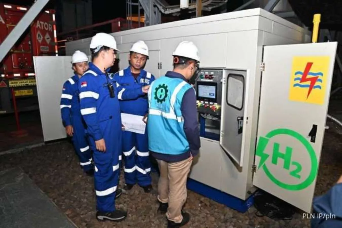 PLN IP Integrasikan PLTS dengan Pasar Karbon Lewat Strategi Beyond kWh