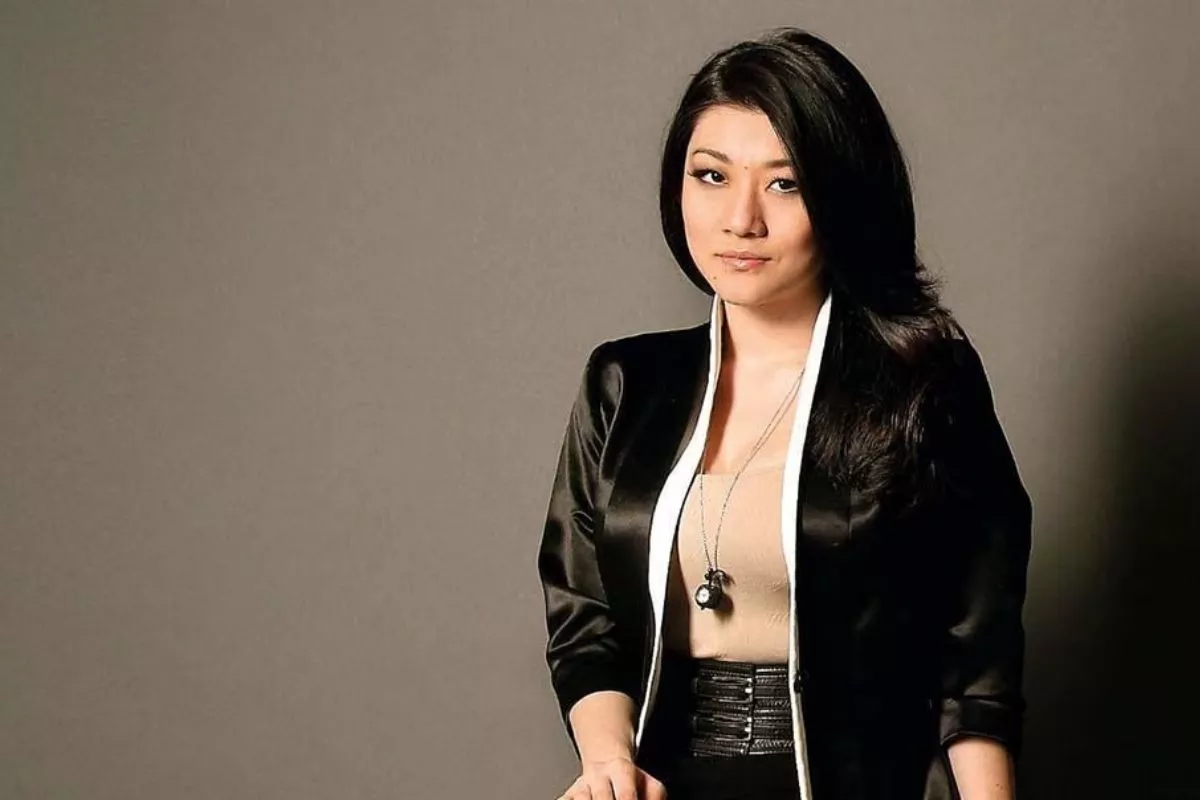 Gandeng AI, Perancang Busana Stella Rissa Hidupkan Karakter Starlet