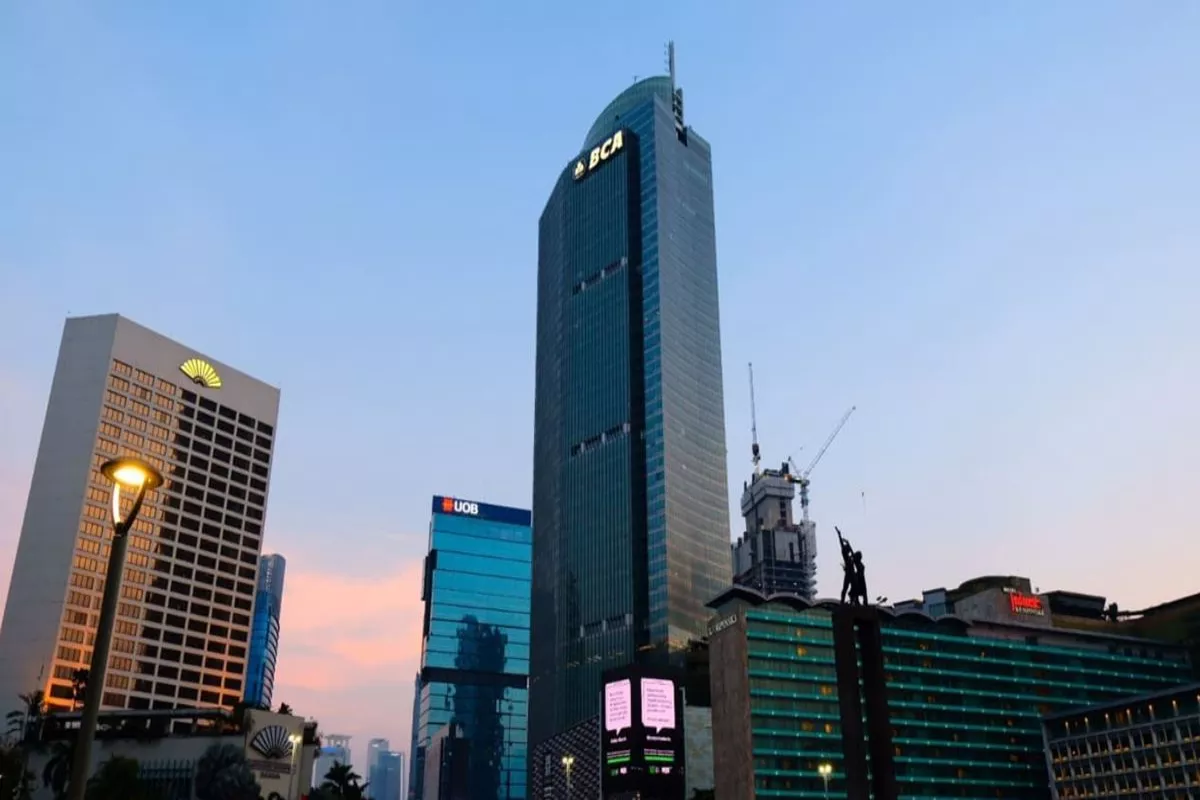 BMRI dan BBCA Teratas Ini Saham Banyak Dijual Asing Sepekan Terakhir