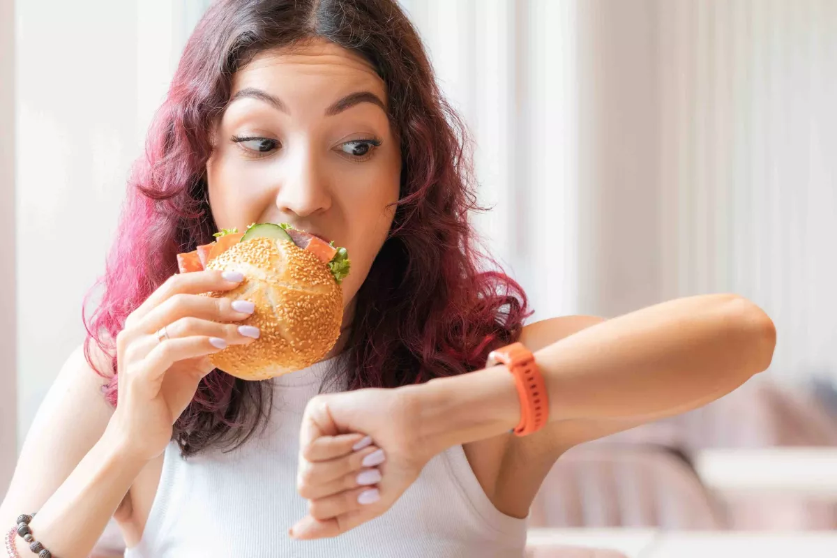 Rahasia Hubungan Erat Makanan dan Pola Tidur Sehat