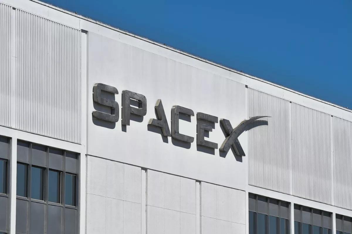 Saham SpaceX Melonjak 11 Persen, Posisi Short Turun Jadi 11 Persen