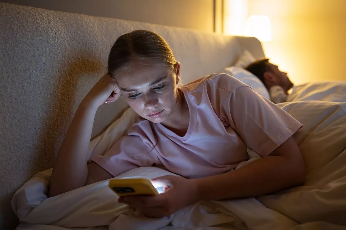 Mengenal Revenge Bedtime Procrastination akibat Burnout