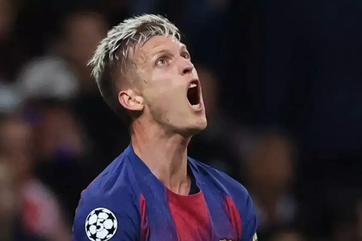 Dani Olmo Buka Suara Soal Batalnya Transfer Julian Alvarez ke Barca