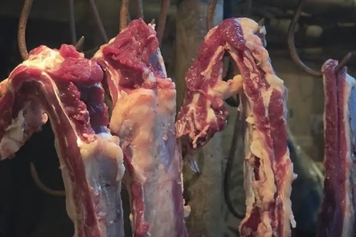 Daging Sapi Mahal, Pedagang Pasar Keluhkan Omzet Turun 50 Persen