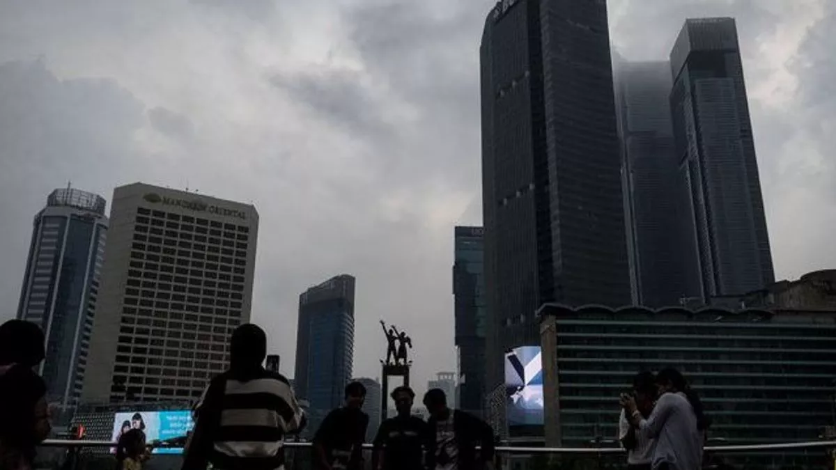 Senin Jakarta Diprediksi Berawan Pada Siang Hingga Malam Hari
