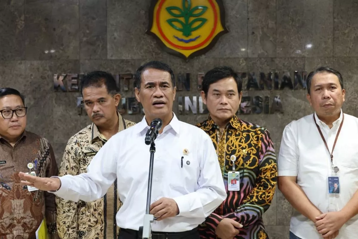 Terlibat Judi Online, Mentan Amran Copot 13 Pejabat Eselon Kementan