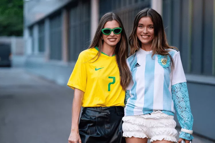 Tren Fashion Sporty Chic Naik Daun Menyambut Piala Dunia Tahun 2026