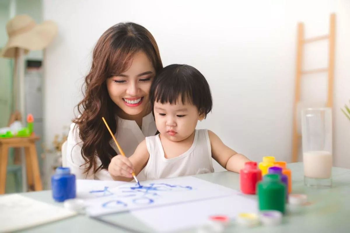 Strategi Pendidikan Karakter Anak melalui Pola Asuh Positif di Rumah