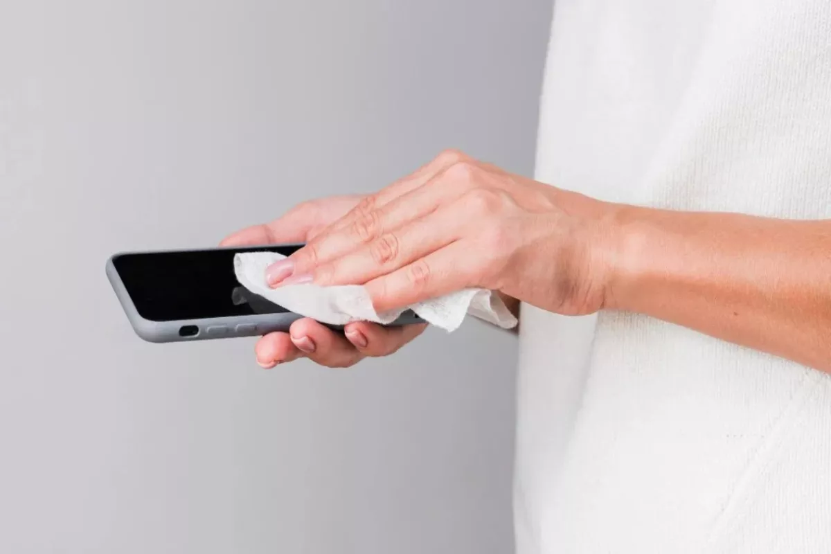 Tips Perawatan Gadget Agar Awet Bertahun-tahun dan Performa Tetap Stabil