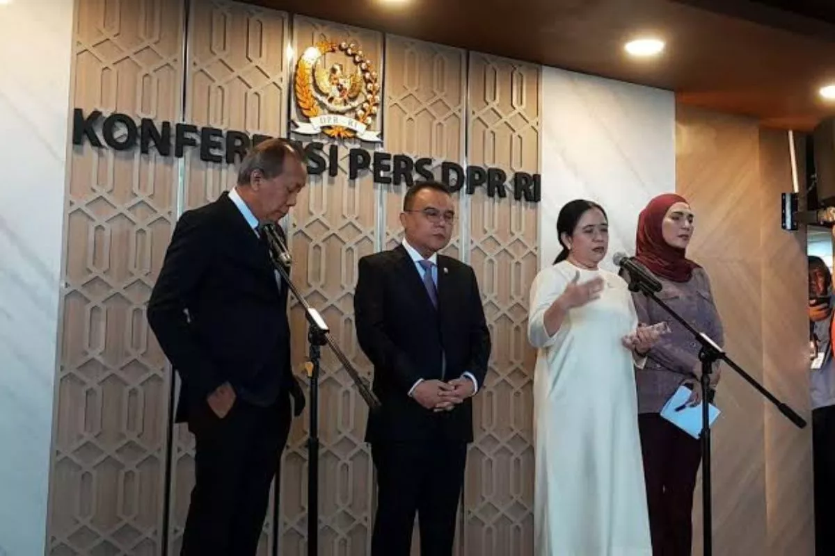 Biaya Lepas WNI Naik, Puan Berharap Tak Ada Warga Ganti Paspor