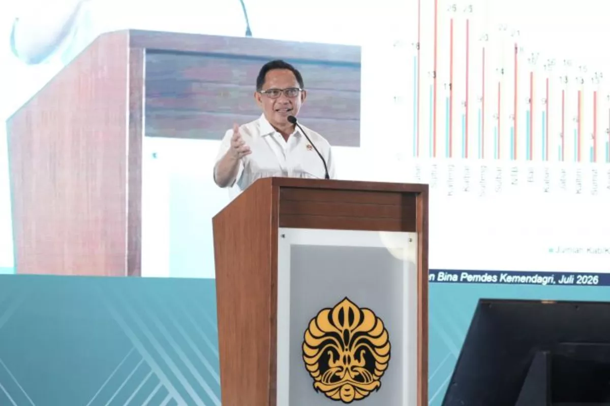 Tito Karnavian Buka Program Kepala Desa Masuk Kampus Angkatan II di UI