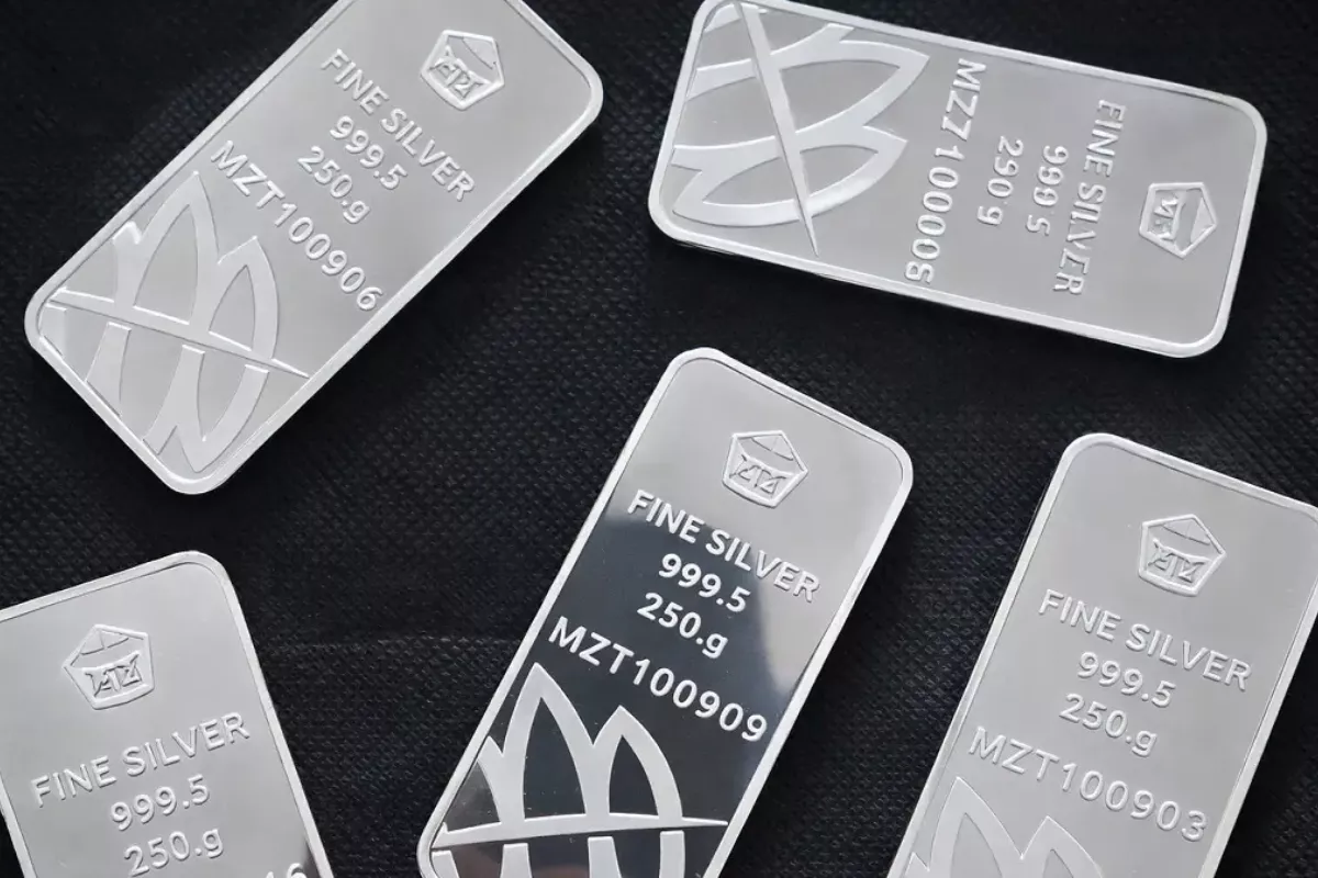 Harga Perak Antam Selasa 4 Agustus 2026 Naik ke Rp 39.550 per Gram