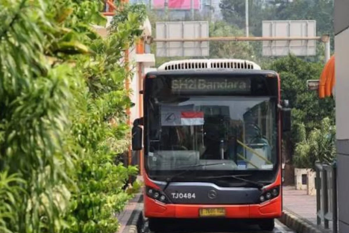 Tarif Transbandara Blok M Bandara Soekarno Hatta Resmi Rp15.000