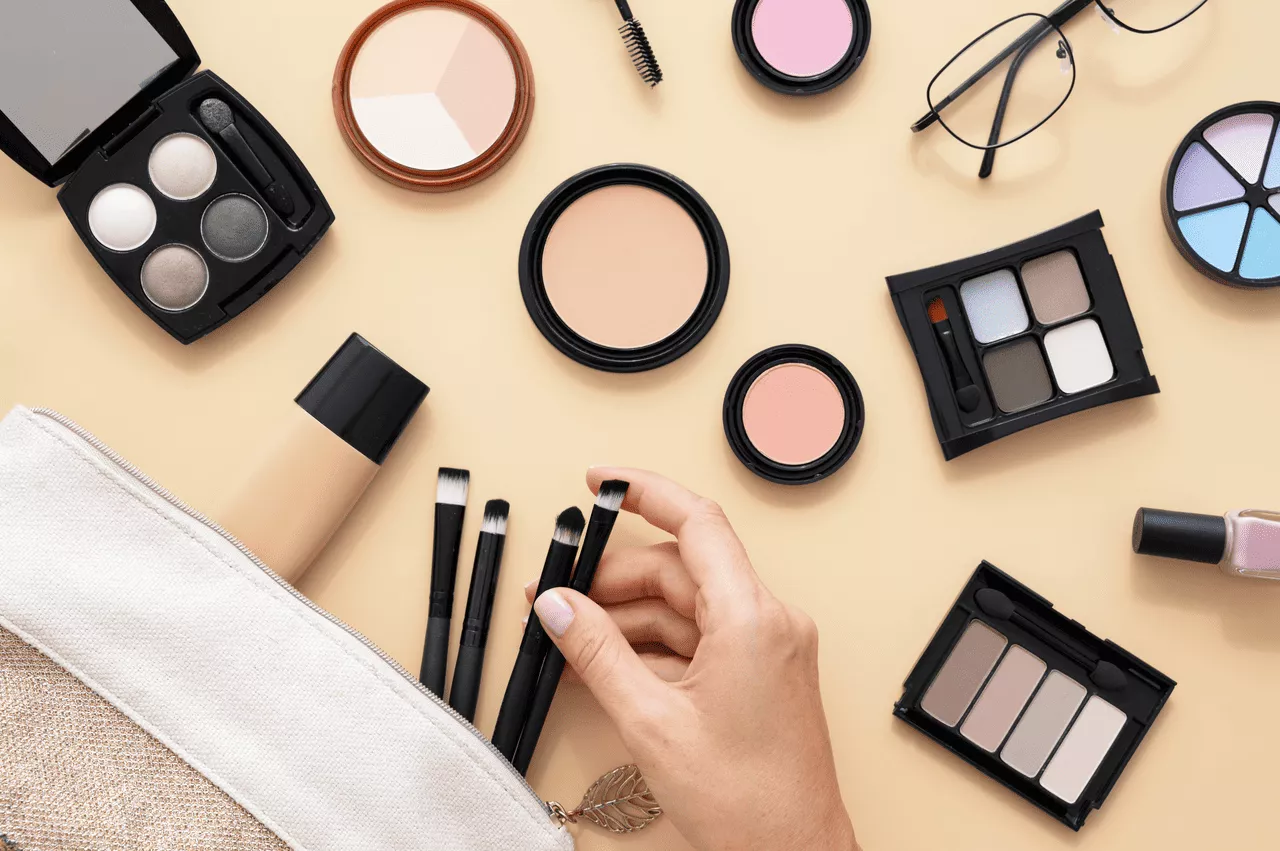 Cara Makeup Natural ke Kantor untuk Pemula yang Ingin Tampil Rapi