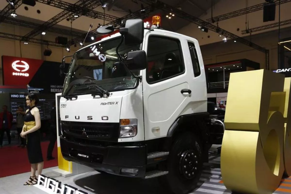 Perkuat ZDT hingga Truk Listrik, Fuso Kejar Pasar di GIIAS 2026
