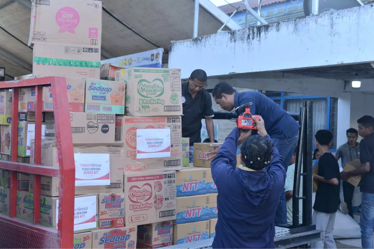 TelkomGroup Kolaborasi dengan BNPB Bantu Masyarakat Terdampak Gempa