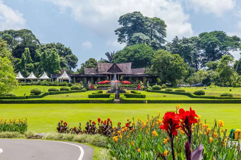 Rekomendasi Destinasi Wisata Seru Di Bogor Untuk Liburan Akhir Pekan