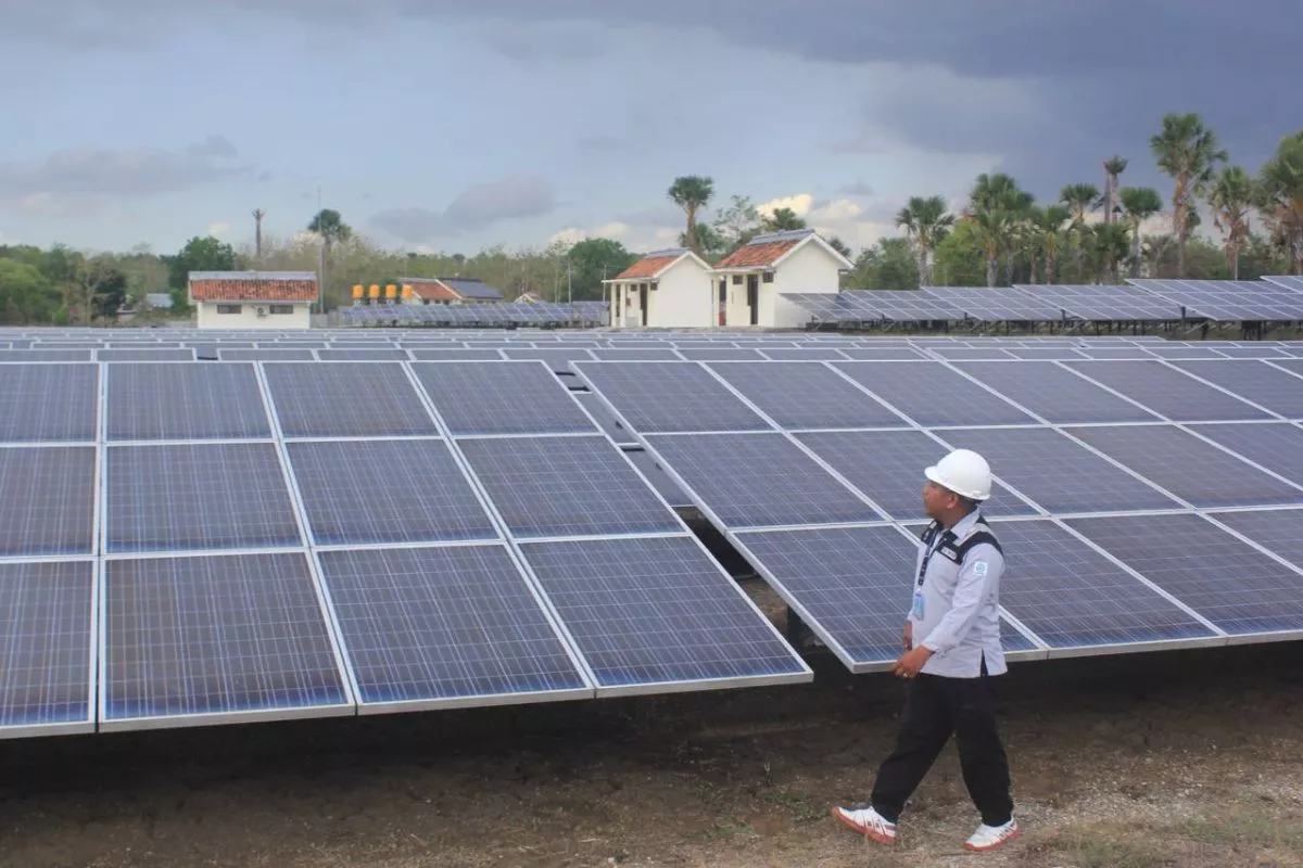 Transisi Energi Lambat, 350 Indonesia Ingatkan Risiko Bencana Alam