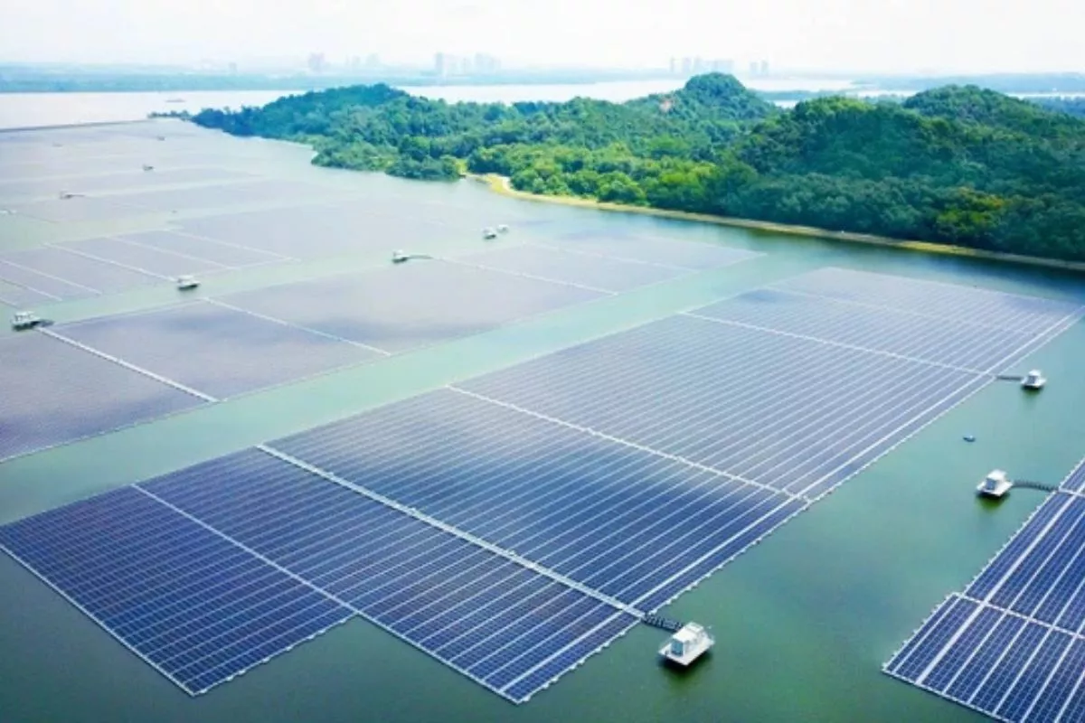 Pemerintah Percepat Program 100 GW PLTS Lewat Payung Hukum Baru