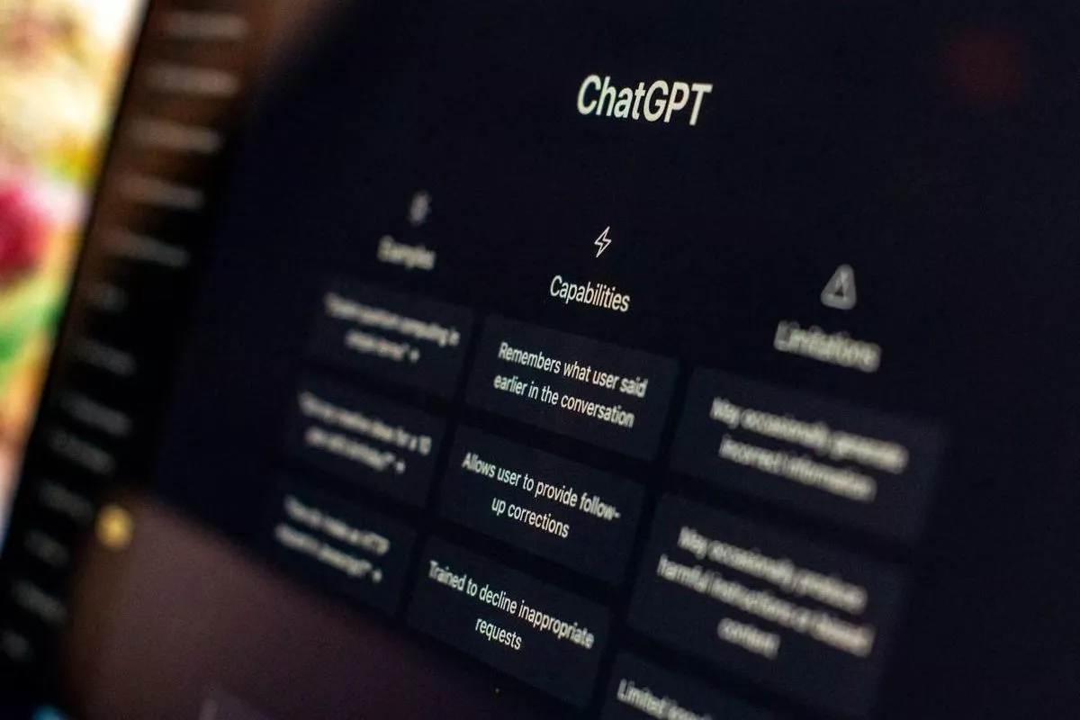 Perlukah Berkata “Tolong” dan “Terima Kasih” pada ChatGPT?