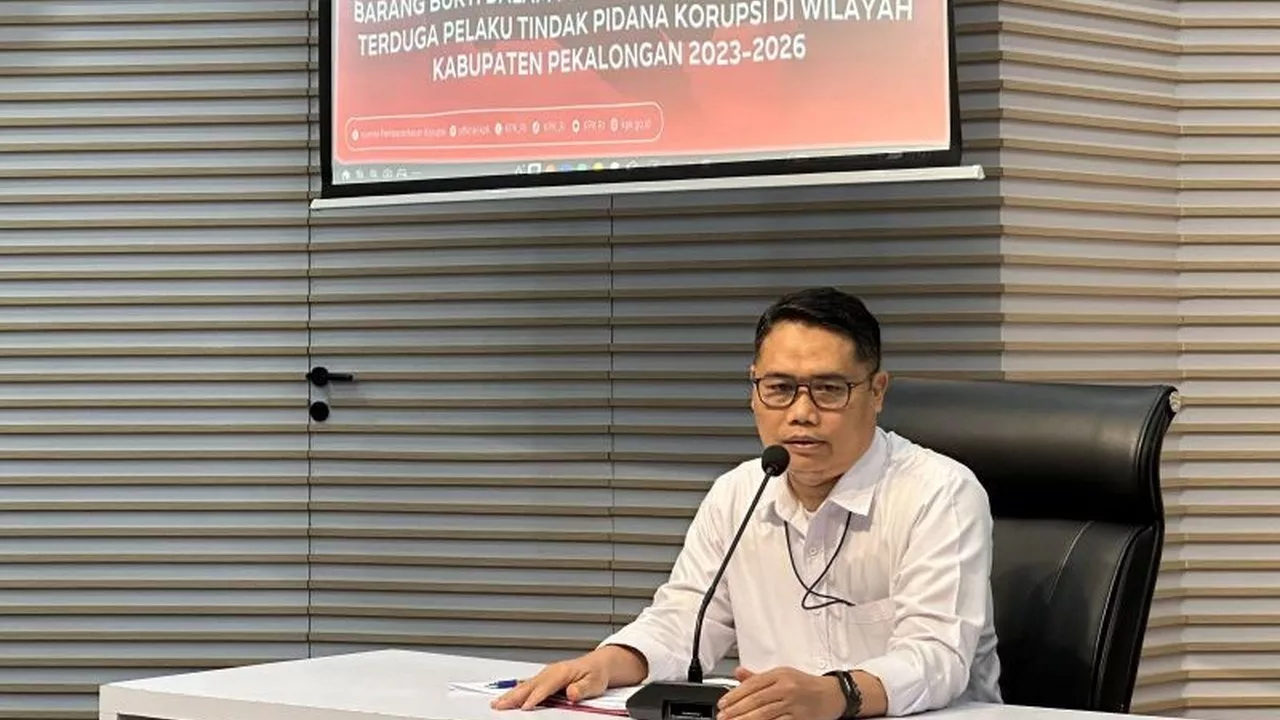 KPK Selidiki Dugaan Suami Bupati Pekalongan Terima Aliran Uang