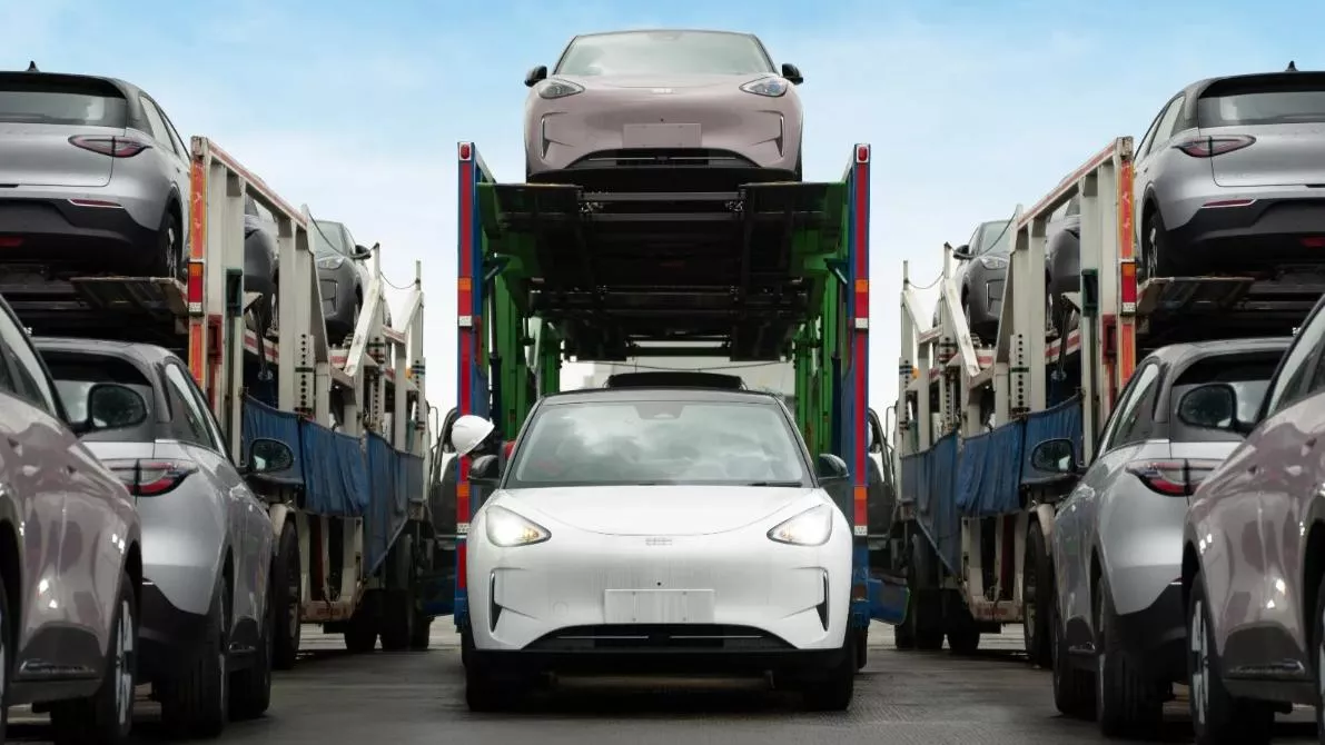 Mobil Listrik China Wajib Pakai Komponen Dalam Negeri Aturan Baru