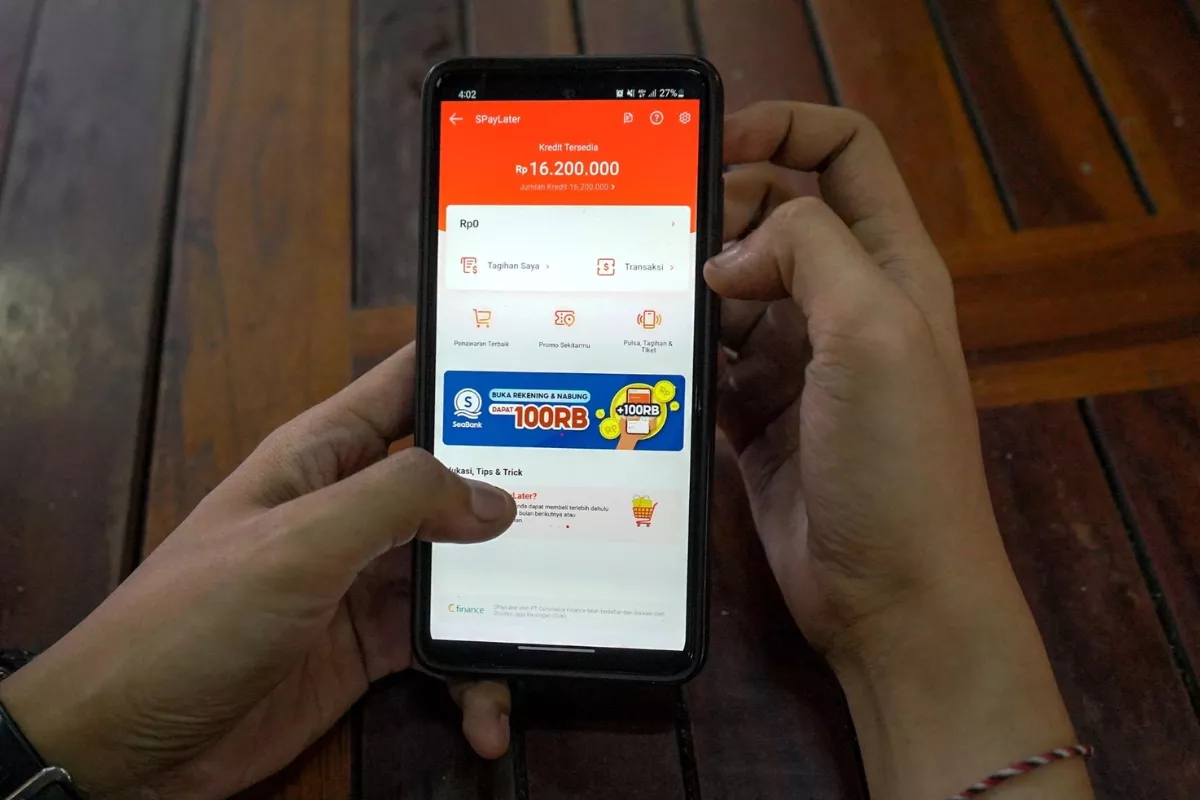 Paylater Memudahkan Belanja, Tapi Ada Risiko Finansial yang Mengintai