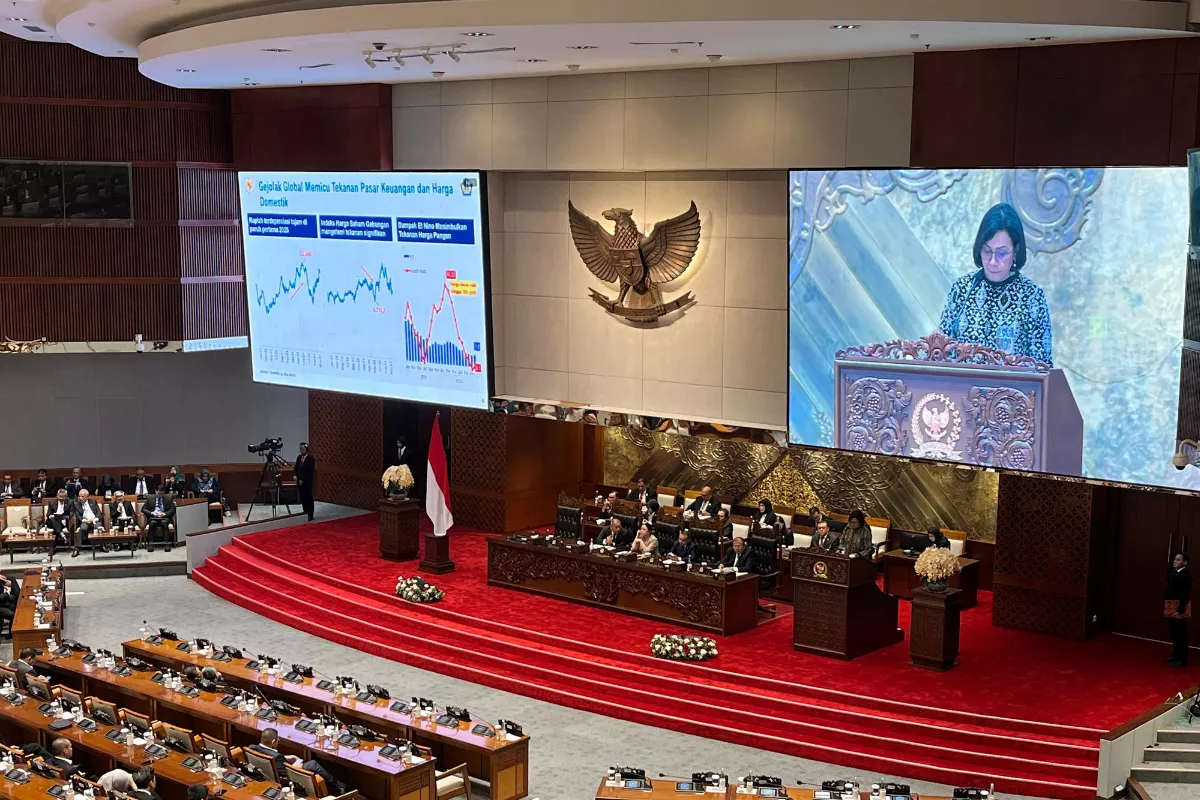 Menkeu Purbaya Resmi Serahkan RUU P2-APBN Tahun 2025 kepada DPR RI