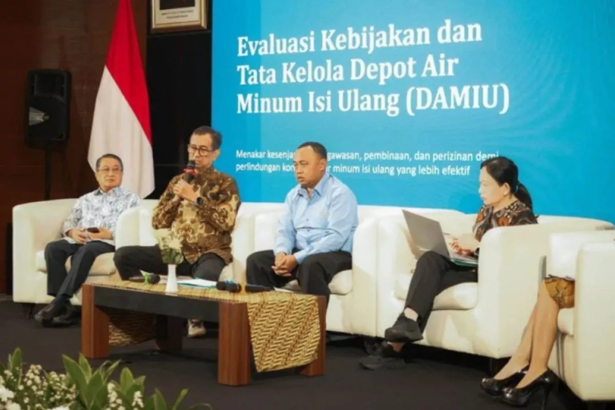 Kemendag Dorong Kepatuhan Depot Air Minum Isi Ulang
