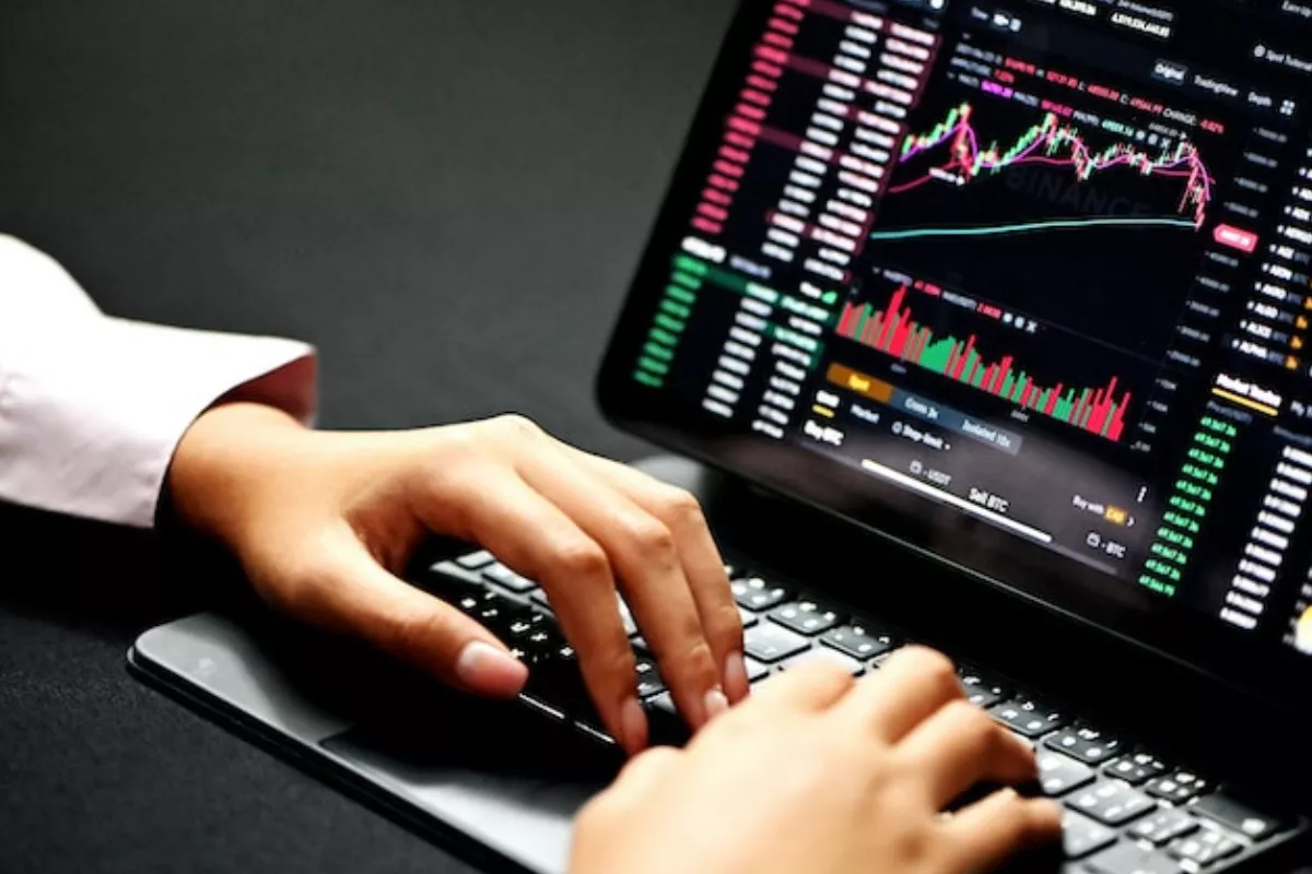 IHSG Hari Ini 15 Juni 2026 Dibuka Menguat 3,18 Persen ke Level 6.198 