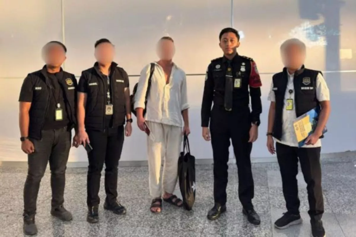 Kantor Imigrasi Deportasi 12 WNA dari Bali terkait Kasus Overstay