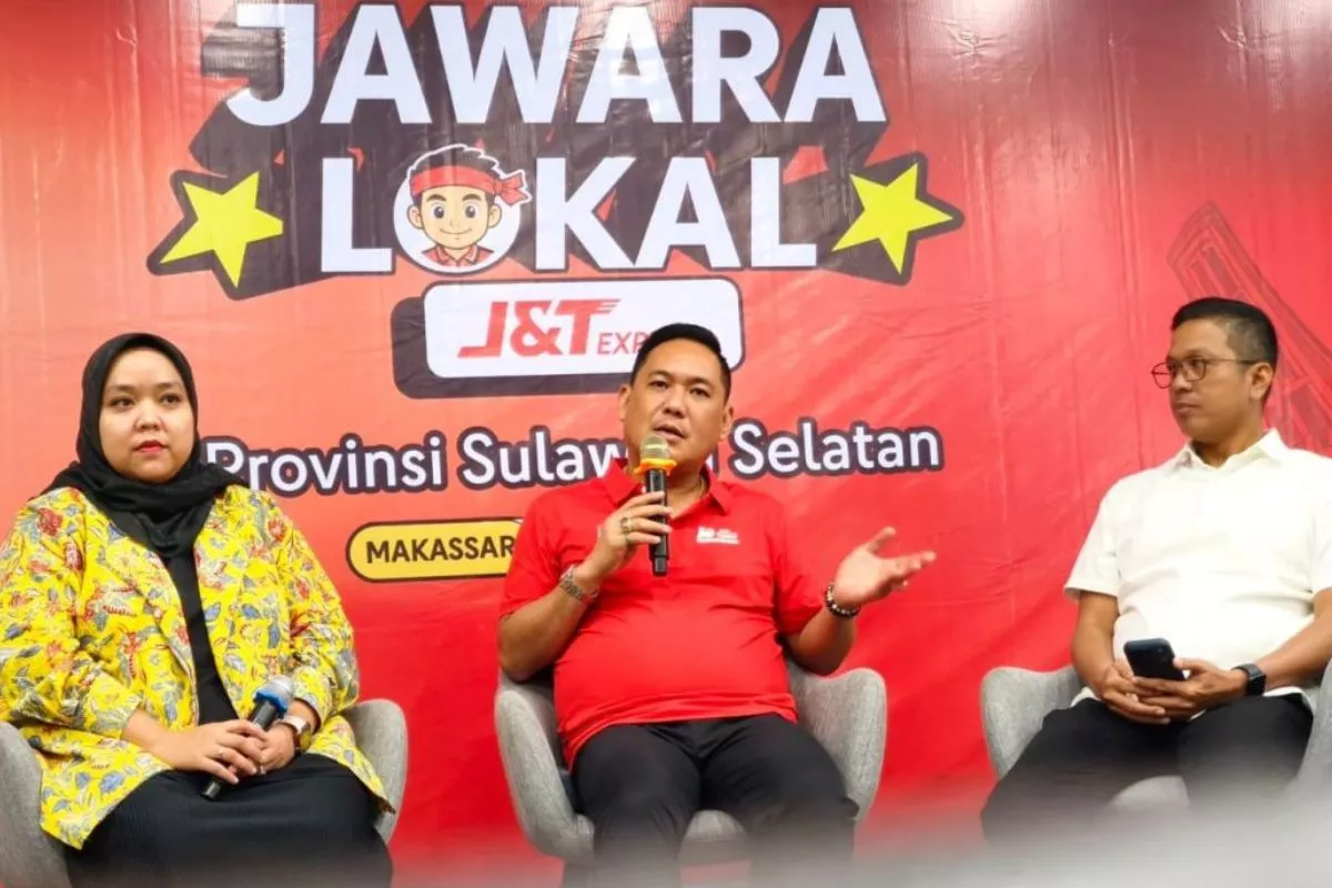 J&T Express Beri Modal Rp15 Juta Bagi UMKM Terpilih di Sulawesi Selatan