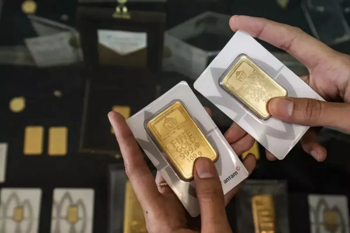 Harga Emas Antam di Pegadaian Naik Menjadi Rp2,704 Juta per Gram