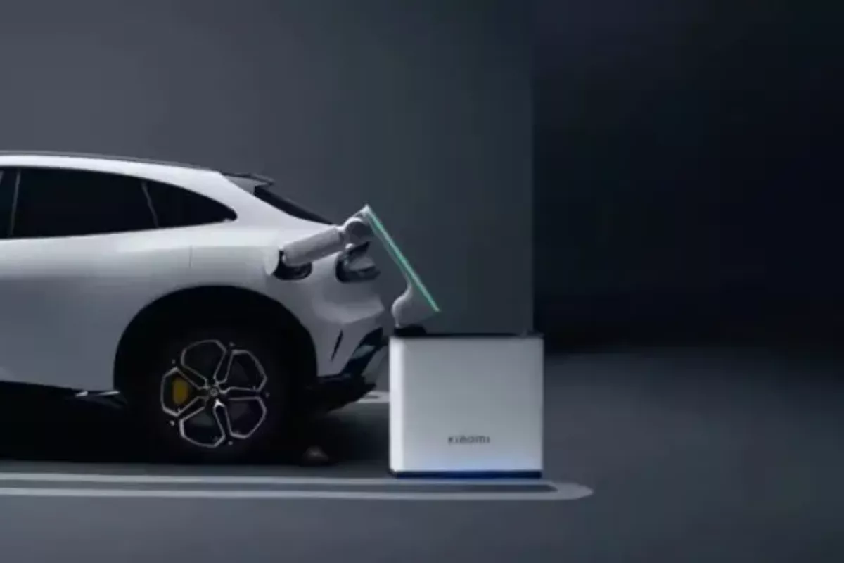 Xiaomi Siap Pasarkan Lengan Robot Pengisi Daya EV Akhir 2026