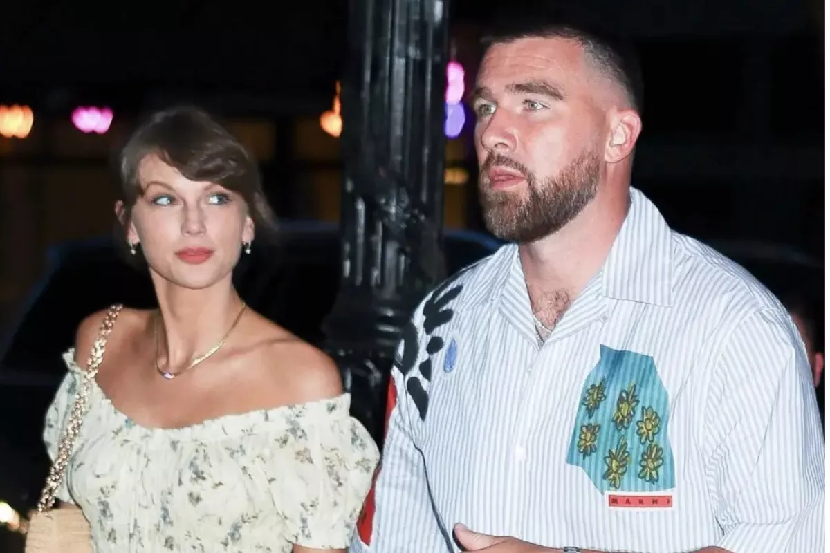 Deretan Aksi Romantis Travis Kelce untuk Taylor Swift