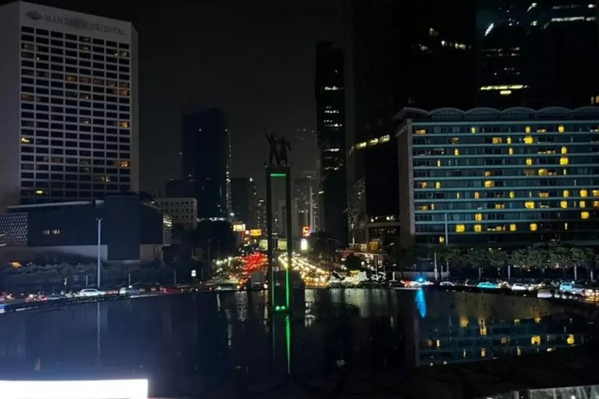 Gerakan Hemat Energi Satu Jam Kurangi 60 Ton Emisi Karbon